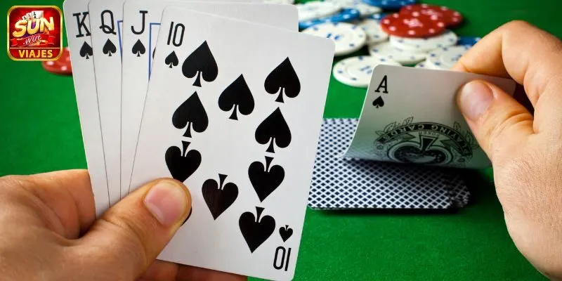 Hướng Dẫn Chơi Poker SUNWIN Chuẩn Từng Bước Cho Người Mới 2 Hướng dẫn cách chơi Poker tại SUNWIN